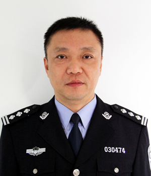 永嘉县公安局政委 吴肖峰