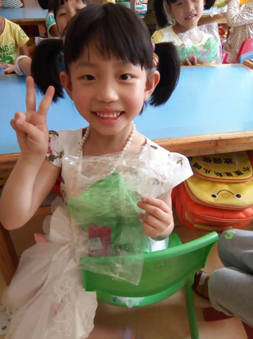 万份爱心送万家公益活动走进黄田小星星幼儿园