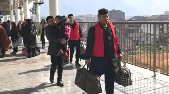 幸福志愿站跨年坚守春运服务40天,收获了这