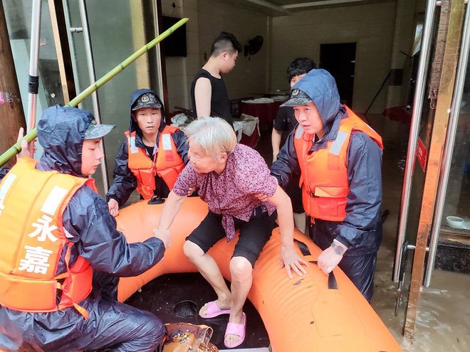 小港镇多少人口_北流隆盛镇有多少人口