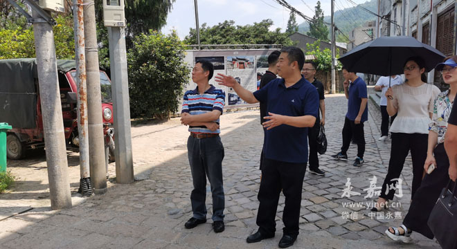 枫林镇有多少人口_县领导到枫林镇督查指导人口计生工作