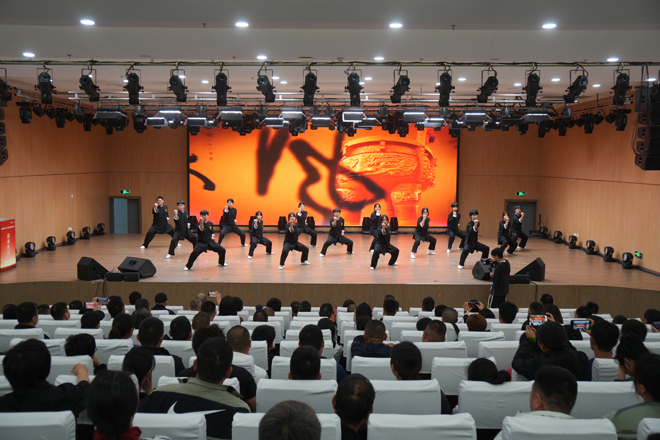 ȫ����Сѧ��������У԰���������ʽ����